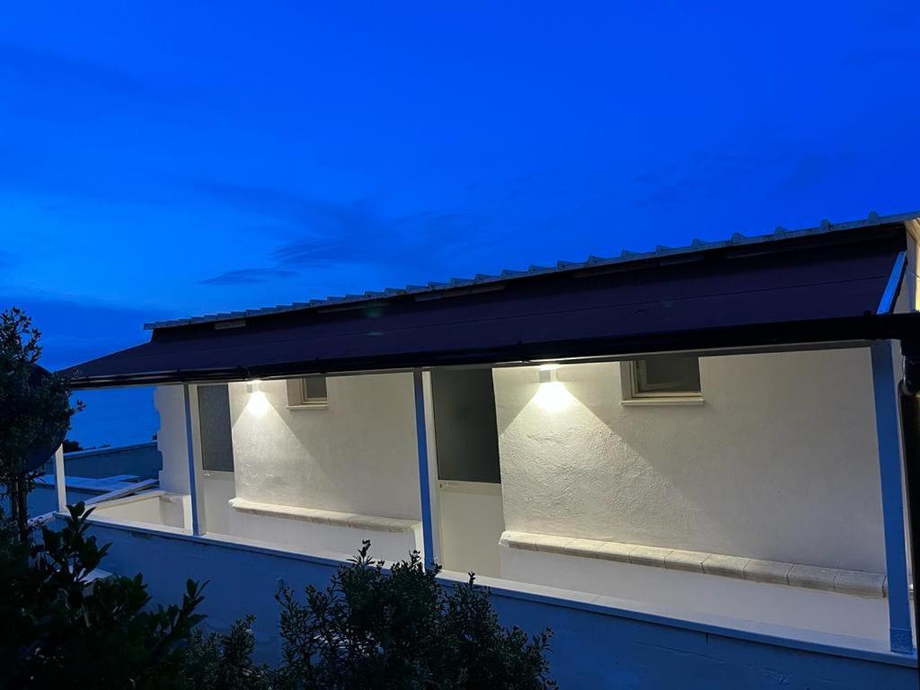 Appartamenti Miramar เปสคีชี ภายนอก รูปภาพ